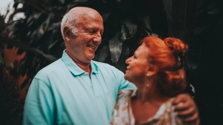 Medicare Advantage vs Original Medicare in 2026: A Florida Decision Guide for Families Over 65